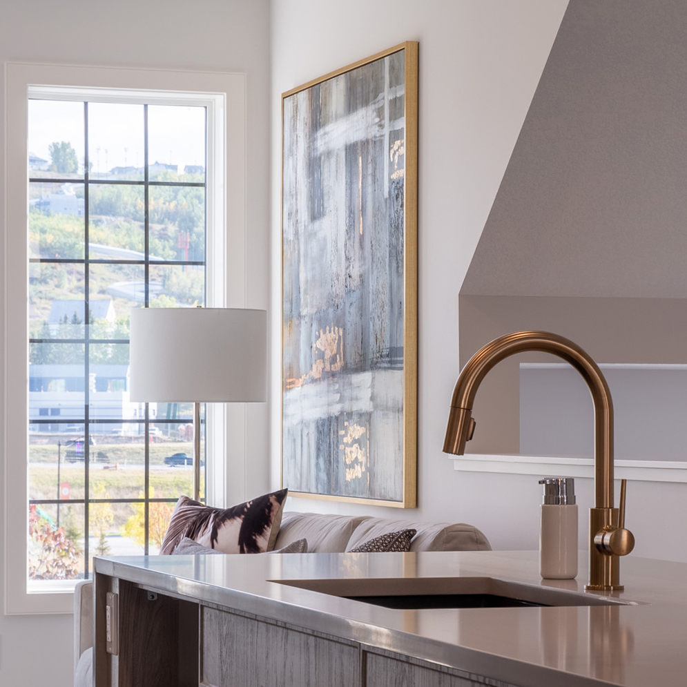 Gorgeous gold details in Hudson West ✨

#livehudsonwest #greenwichyyc #delta #yychomes #yychomebuilder #yycliving #townhomes #yycnow #yycrealestate #designinspo #newhomeconstruction #homedecor