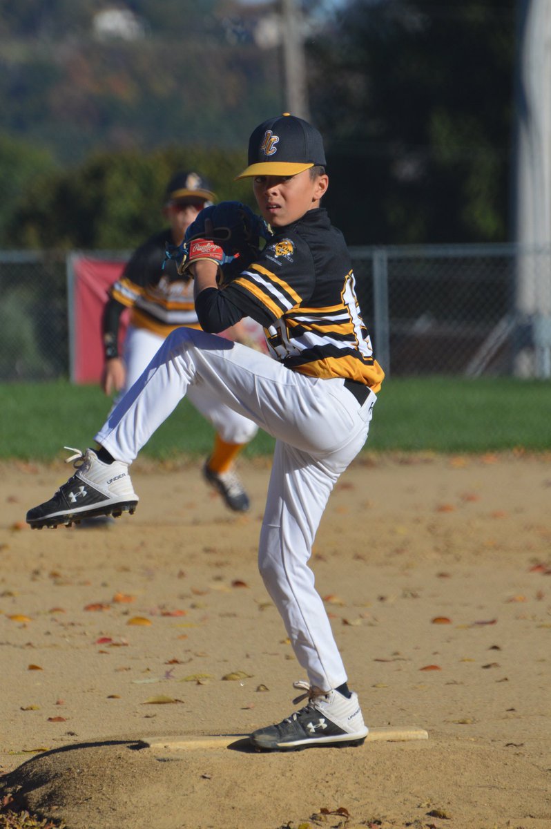 PODPrep_IC's tweet photo. Another 2-0 team for the Iron Colts. Colts 12u team beats the Diamond Baseball Academy 8-0. Highlight of the day was a 2-run homerun by Luke Kawczenski. Great day, Colts! #podproud #ectb https://t.co/RsyFXVh288