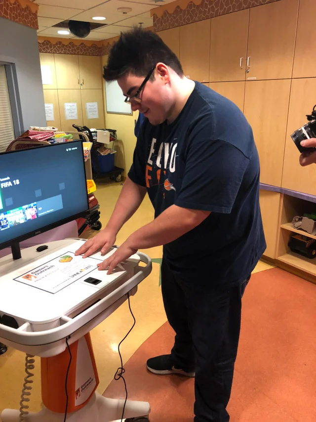 Pineaqples's tweet photo. I'll be raising money for my favorite charity this month: @GamersOutreach on October 28th! 
Start Time: 12:00am PST
Goal: $3500 for a GO-Kart! 

If we can make our goal they will donate another gaming station to a children's hospital in our name! 

https://t.co/xfowZe7KQa https://t.co/NNIvQHpUKi