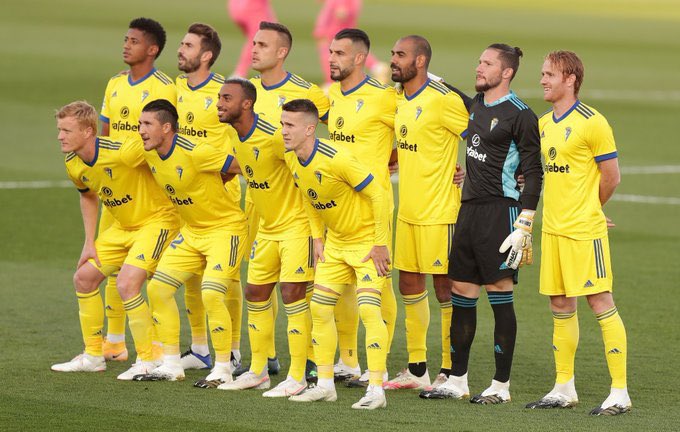 pachaespino's tweet photo. Vamoo mi @Cadiz_CF histórico, a la guerra con esta gente 💪🇺🇾 https://t.co/d1wx1WdGxV