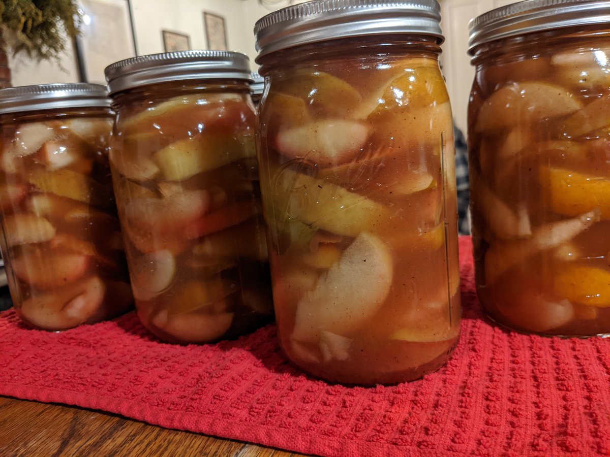 7 quarts apple pie filling