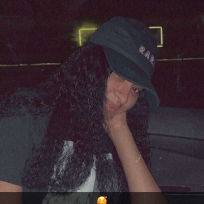 AriahBrown's tweet photo. #NewProfilePic https://t.co/zIFaEedTkJ
