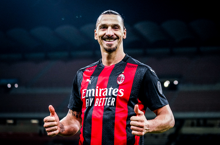 LMDFoot_'s tweet photo. Zlatan après son doublé face à l'Inter :

"En ce moment, je me sens comme un lion avec beaucoup d'expérience. Si j'avais la condition physique que j'avais à 20 ans, personne ne m'arrêterait. Enfin... aujourd'hui, j'ai 39 ans et ils ne m'arrêtent pas de toute façon"

Sacré Ibra 😂 https://t.co/q2rJmBkkfe