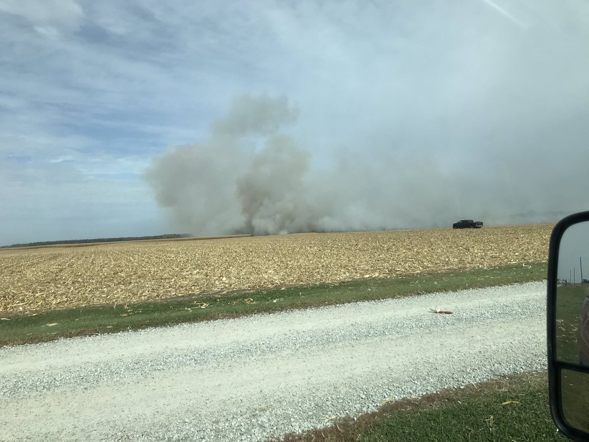 FredButt6's tweet photo. https://t.co/b9wsxnbkh3. An intense standing corn fire in the wind today. East of Hopper. The old @JohnDeere 544 pushed 3 firebreaks 1/4 mile each. Then Fire Dept’s and neighbors arrived! @jenhartmann #UsingWhatYouHave @IFSI https://t.co/GKETn2mEpr