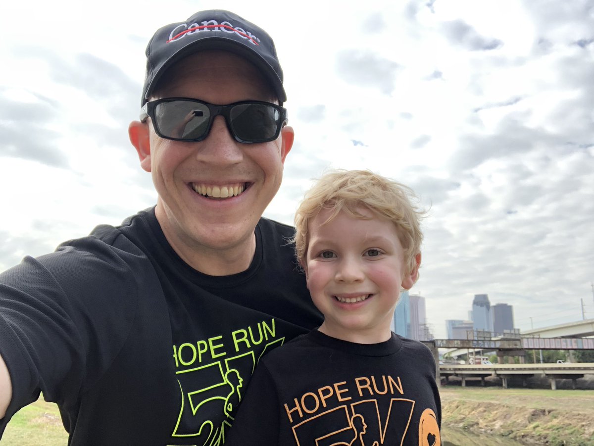 jalivingston_md's tweet photo. 5k in the books! Proud to support an amazing Houston area org for YAs @DansHouseofHope and raise awareness for young adults with cancer #EndCancer #ayacsm https://t.co/j8iCogoN15