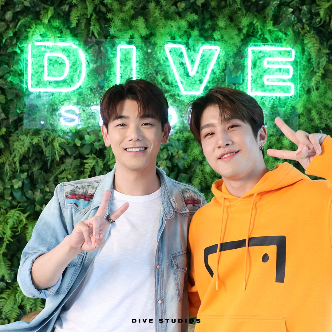 daebakshow's tweet photo. Get ready for a JinJin episode of K-pop Daebak Show! 🤗@offclASTRO
⠀
#JinJin #진진 #Astro #Kpop #EricNam #DaebakShow #DIVEStudios https://t.co/gKPVOKLrMS