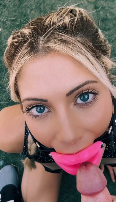 Cum throatfuck your little cumslut nympho 🖤                                                 👄https://t<a href="/tag/mvsales"class="tags"><span>#mvsales</span></a>