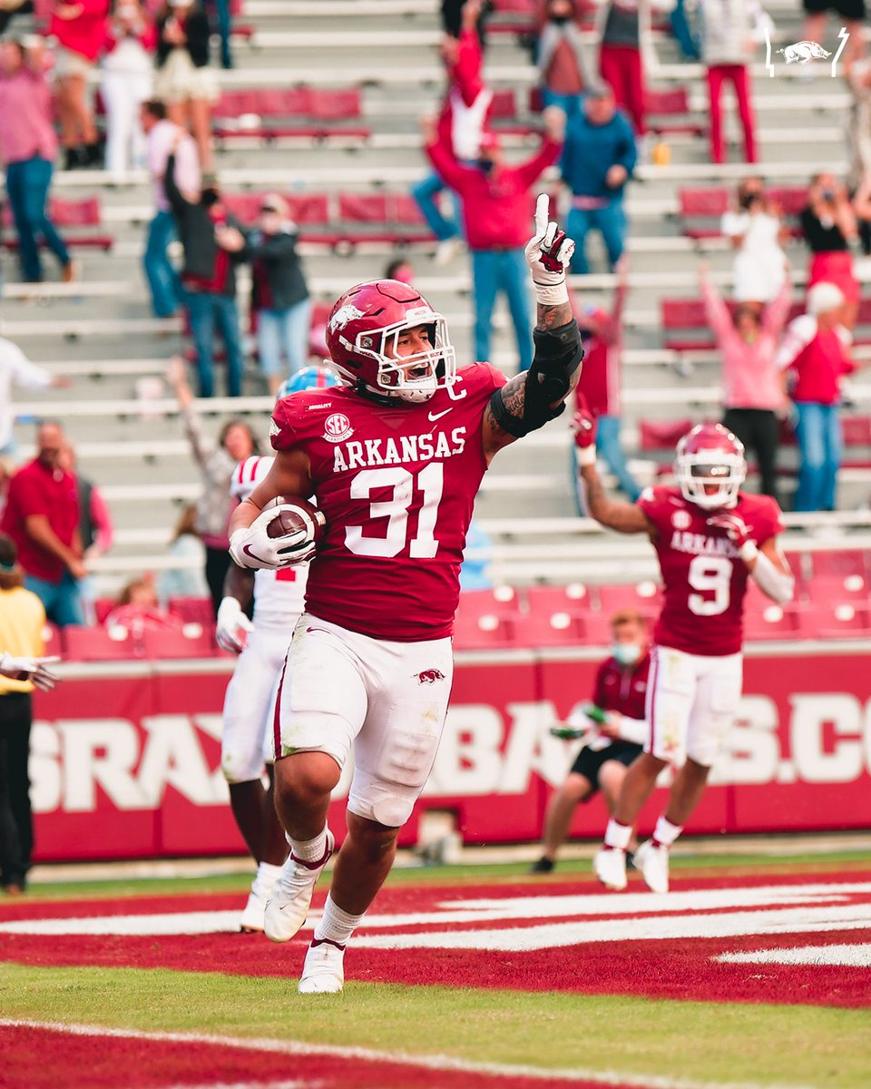 RazorbackFB's tweet photo. Four Hogs. Six Interceptions.

NO FLY ZONE. https://t.co/41PnysoH3l