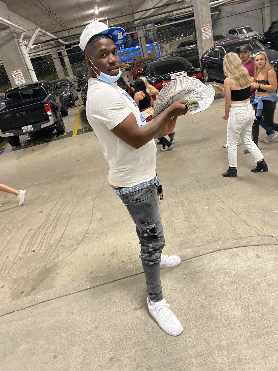 _Dheelo's tweet photo. RiCCh Rollxn.. Ion Give Af Where I’m At 🥶💰.. #4Nip https://t.co/UvoHt6uNlA