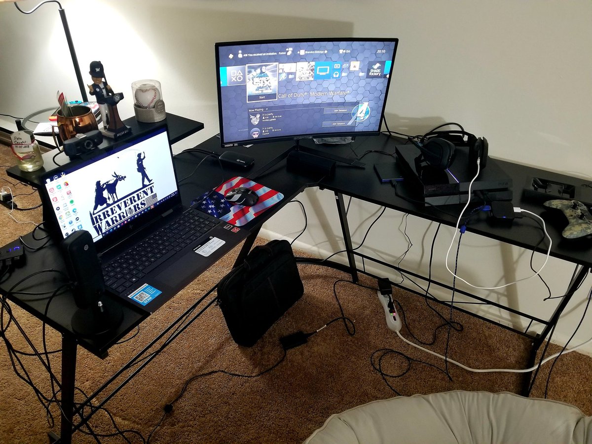 Doc E New Stream And Gaming Setup Twitch Youtube Youtubestreamer Youtubegaming Streaming Streamer Elgato Ps4 Scuffcontroller Xbox Pc Militarygaming Videogames Callofduty T Co 7vlbg22g5z