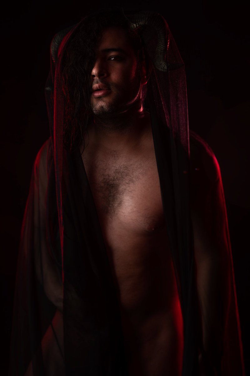 Decided to do a sexy photoshoot today! 
Taken by <a href="/omgzkatya/">Katya 😈📸</a>  and edited by me