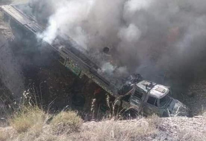 Pakistanda terror hücumu nəticəsində 21 əsgər şəhid olmuşdur!  Şəhid olan əsgərlərimizə Allahdan rəhmət, ailələrinə səbr diləyirəm😔🙏🏼 . Terroristləri lənətləyirəm ! 🇦🇿🇵🇰🤲🏻
#Pakistan #StayStrongPakistan