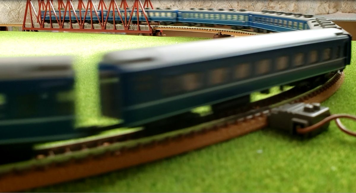 GO88063111's tweet photo. 急行だいせん完成　14系TOMIX12系KATO
やっと実現 https://t.co/Id0DdVKrpV