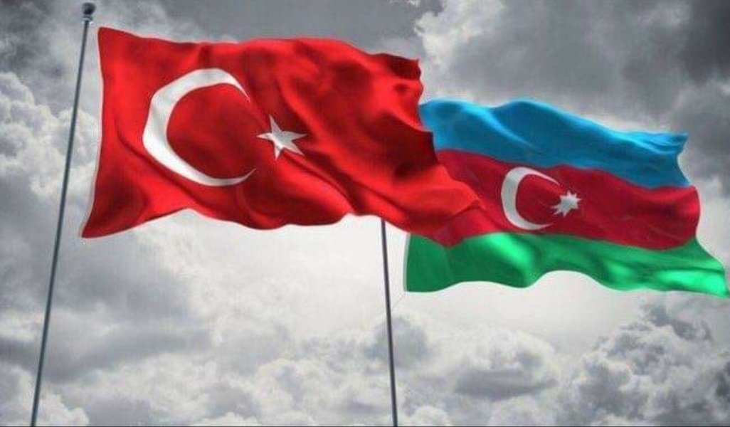 Azerbaycan’ın 18 Ekim Bağımsızlık Günü Kutlu Olsun!
Yaşasın Türk milleti.

#azerbaycanyalnızdeğildir
#KarabağAzerbaycandır