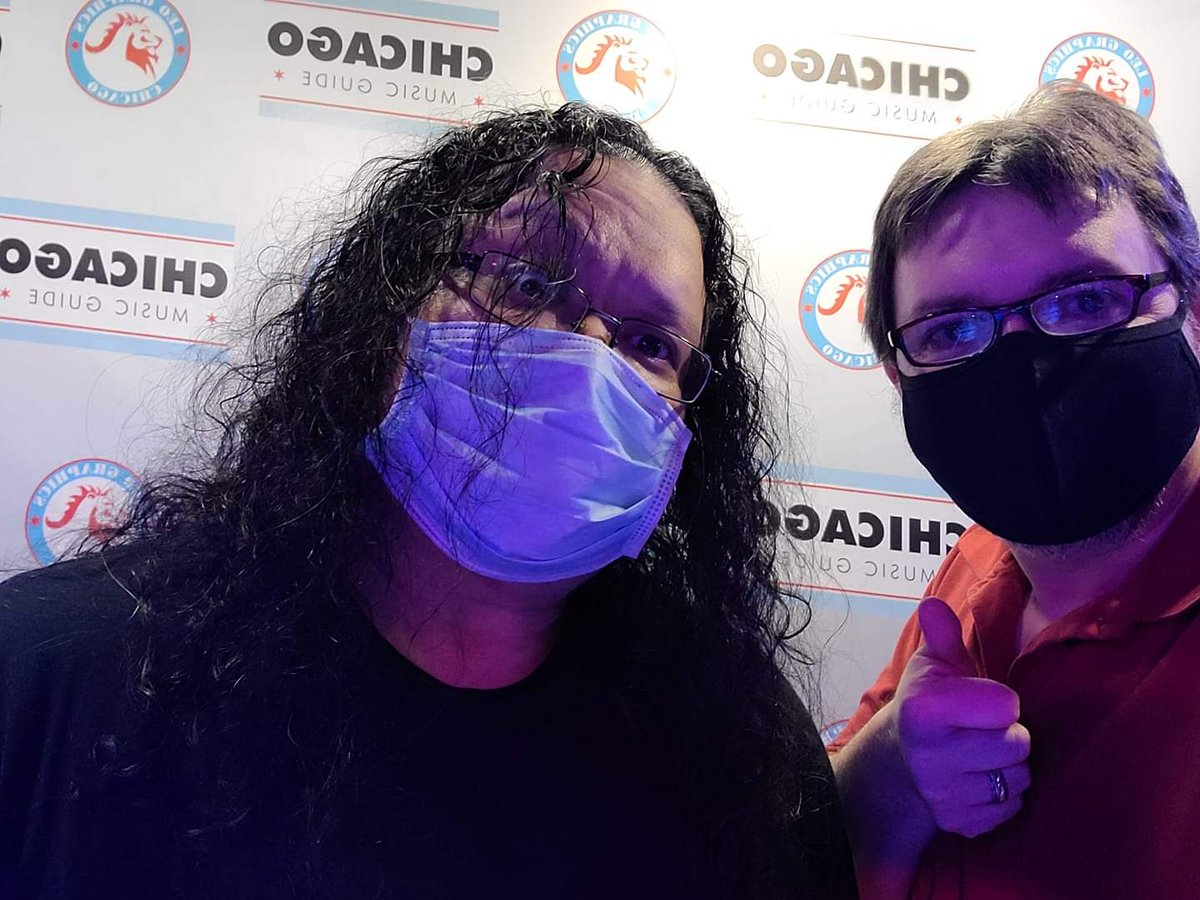 SoMuchPaul's tweet photo. Today was fun. Representing @BannerBand 🤓🎶🎤.
@chicagomusic #ChicagoMusicGuide #ChicagoMusician #TheBannermen #nerds https://t.co/FWegk5scQg