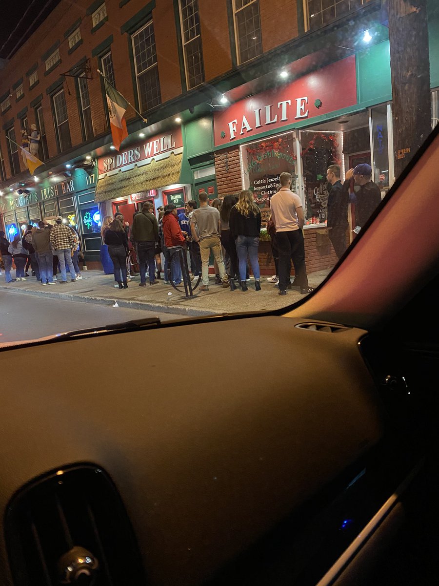 ManagerFlo's tweet image. 😡