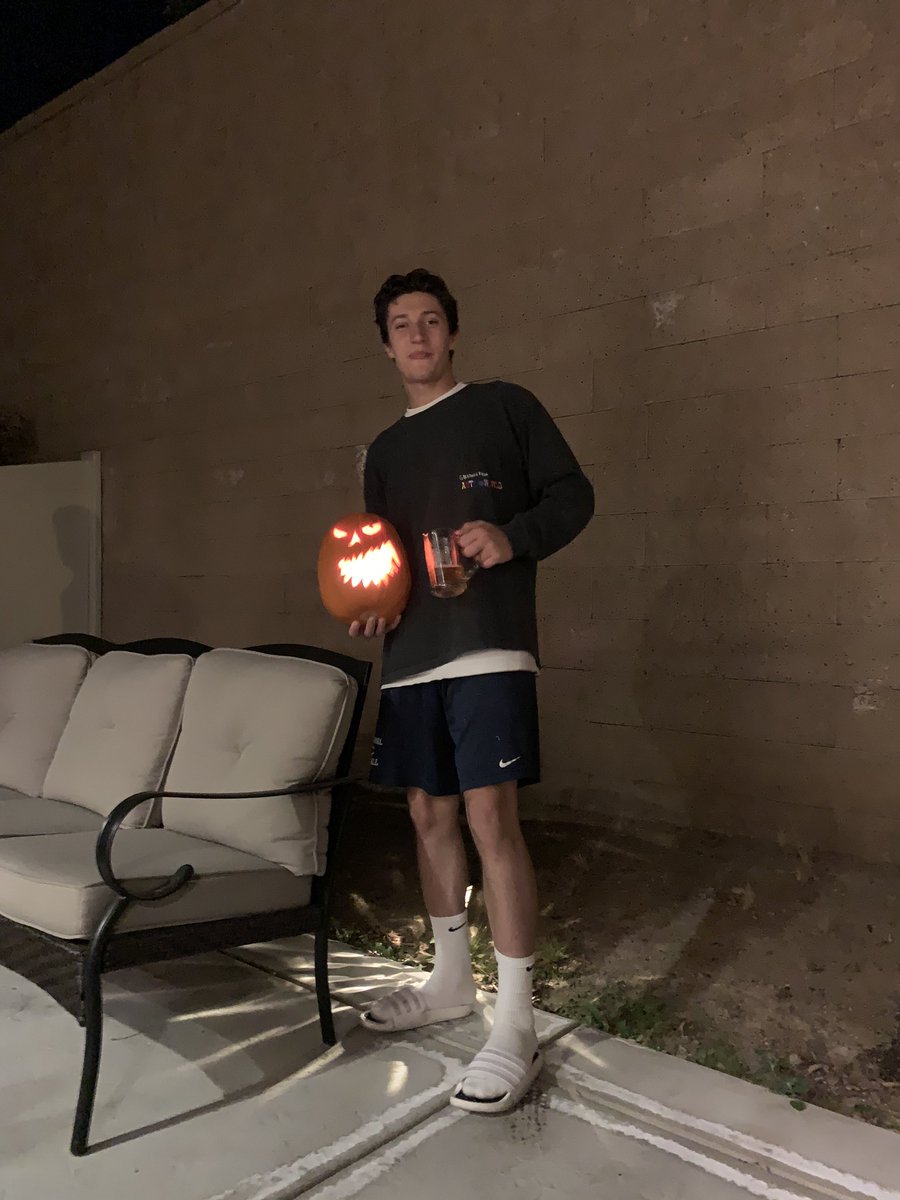 Brews and Pumpkins have got me feeling Halloween