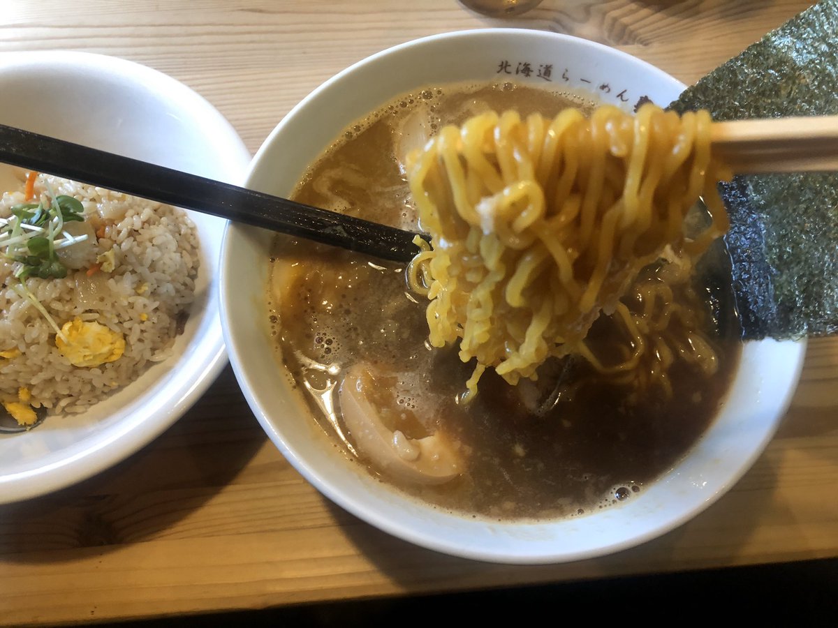 ラーチャー
