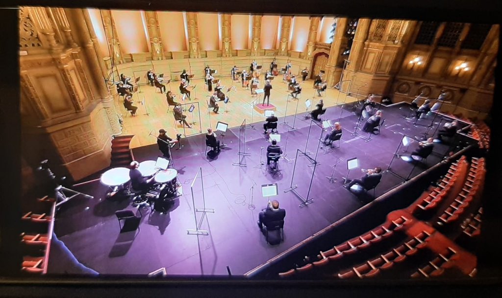 philippesutter4's tweet photo. Amazed by this new #SocialDistance performance for the virtual Season Premiere of the @VSOrchestra with a 360* @ottotausk !
Wonderful Beethoven Symphony No 7. #Beethoven250
#Helpthemusicplaying #MyVSO
#culturechezsoi
ππππππππππππ https://t.co/0juKSTJAll