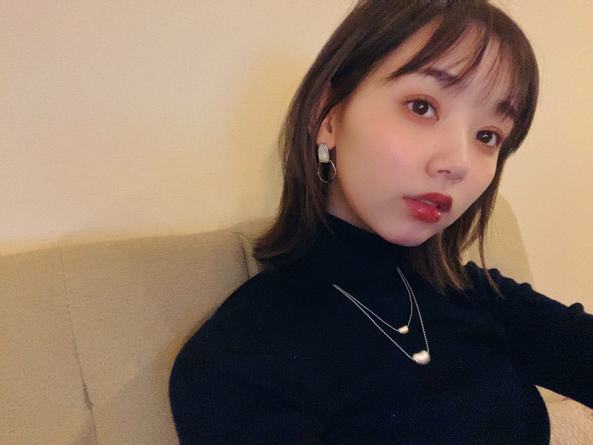 江野沢愛美 髪切ったよ