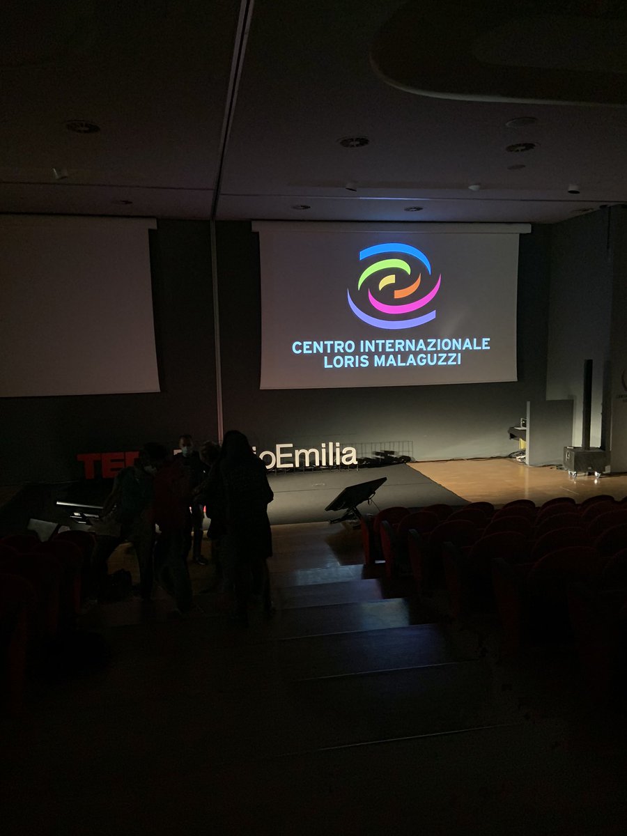 TEDxREmilia's tweet image. Tutto pronto! #takecareof #tedxreggioemilia #tedx #reggioemilia Diretta streaming sul nostro sito! #JoinTheCountdown