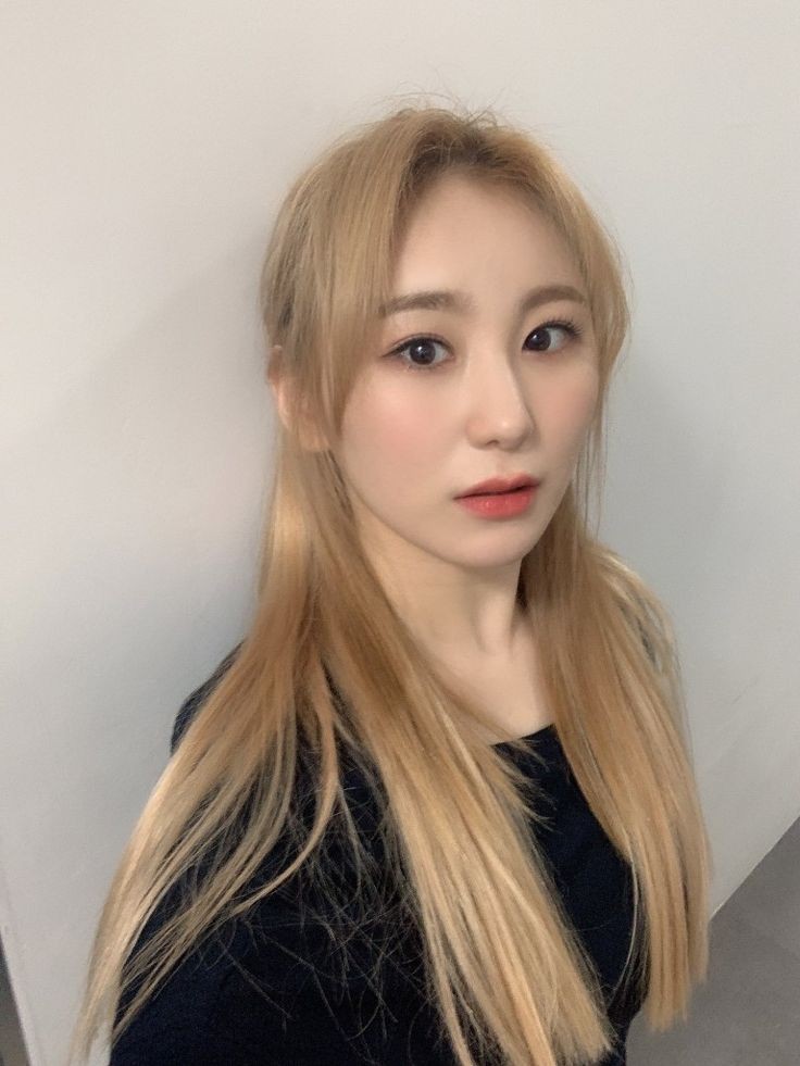 ulang² td ke apus:)
———— 日光

mutualan? rt aj
fmbst? dm, ga gigit kok
#roleplayerindonesia #roleplayerindo #rpw #rpindo #rp #rpworld #roleplayerkpop #roleplayerworld