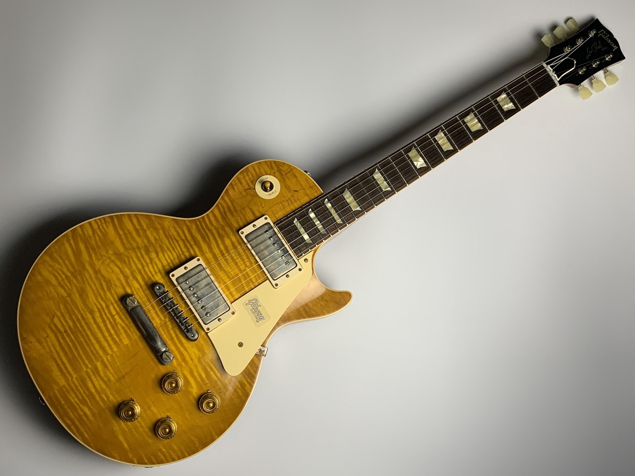 Twitter 上的 島村楽器 仙台長町モール店 エレキギター 60th 1959 Les Paul Standard Dirty Lemon Fade Vos 杢目選定品 59レスポールの60周年を記念して限定生産されたカスタムショップ製レスポールスタンダードが入荷 当社バイヤーが現地工場で杢目を Twitter 上的 島村楽器 仙台長町モール店 エレキギター 60th 1959 Les Paul Standard Dirty Lemon Fade Vos 杢目選定品 59レスポールの60周年を記念して限定生産されたカスタムショップ製レスポールスタンダードが入荷 当社バイヤーが現地工場で杢目を