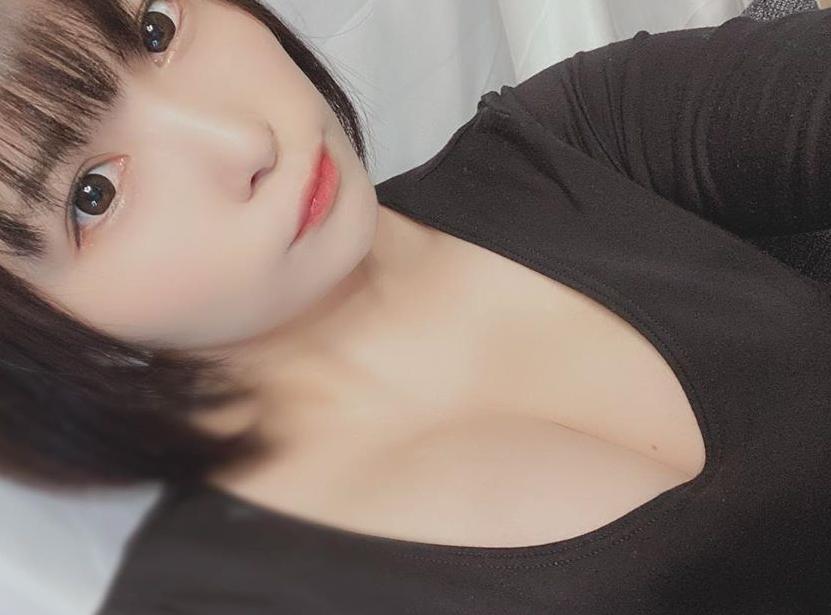 平井 绿 😜 tweet media