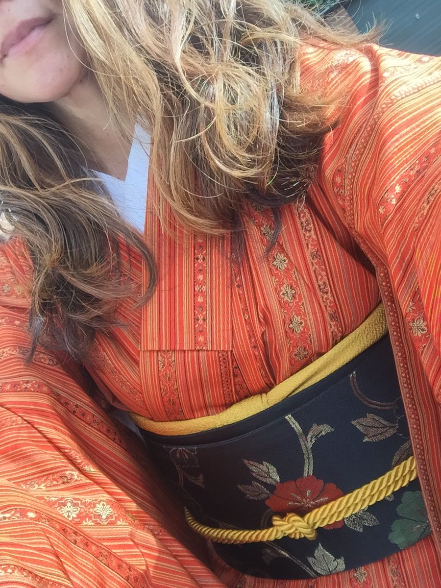 kimonokeiko's tweet photo. Autumn colours 🍁👘
#autumn #kimono #october #kimonodressing #着物 #秋 #着物コーデ #着付け https://t.co/eYPFGHNI5q
