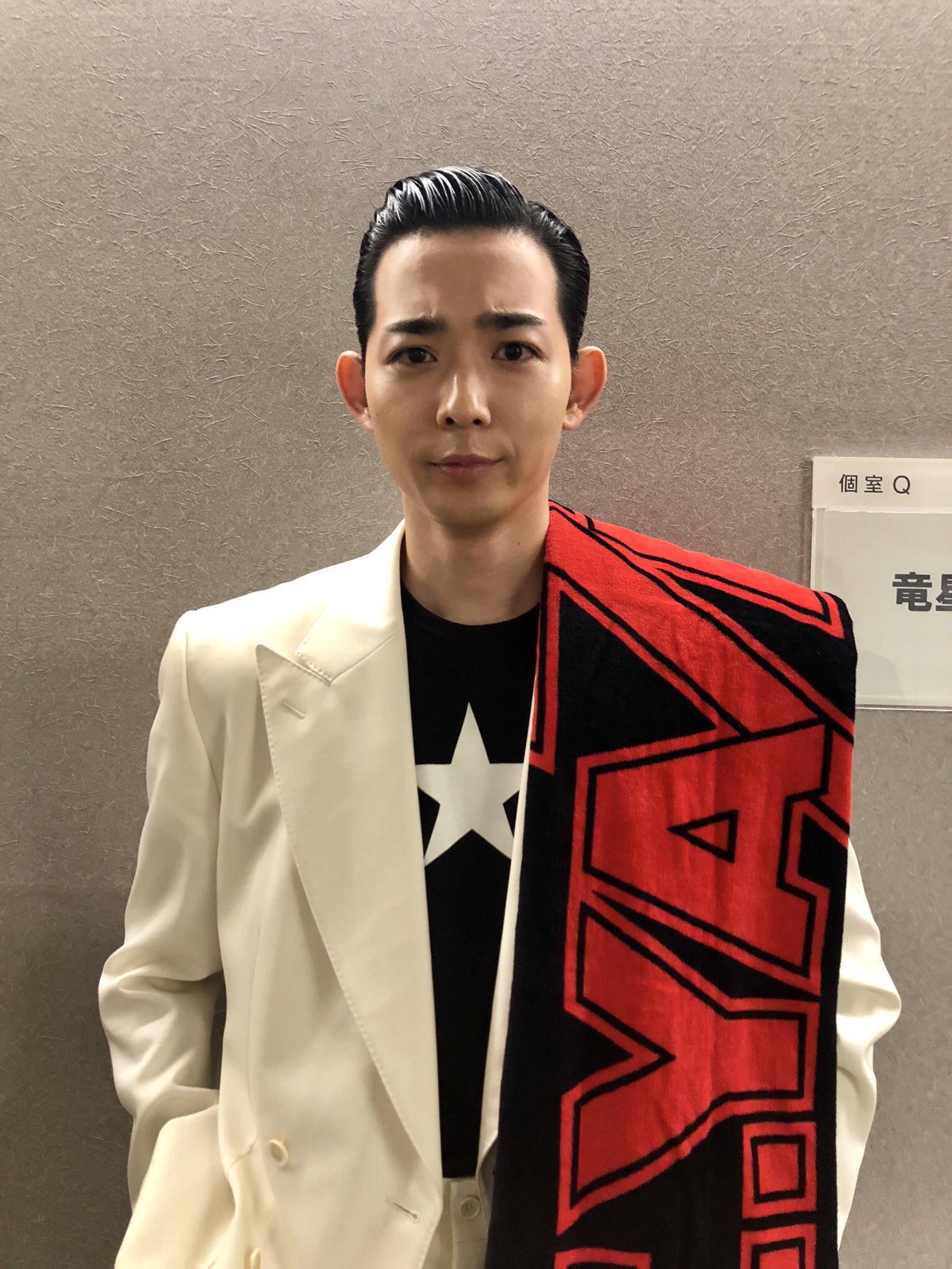 竜星涼スタッフ 公式 Pa Twitter 関ジャム 完全燃show 本日23時 放送です 矢沢永吉さん特集第2弾 に出演させて頂いています ぜひご覧ください T Co Ygoq4jekjz Twitter