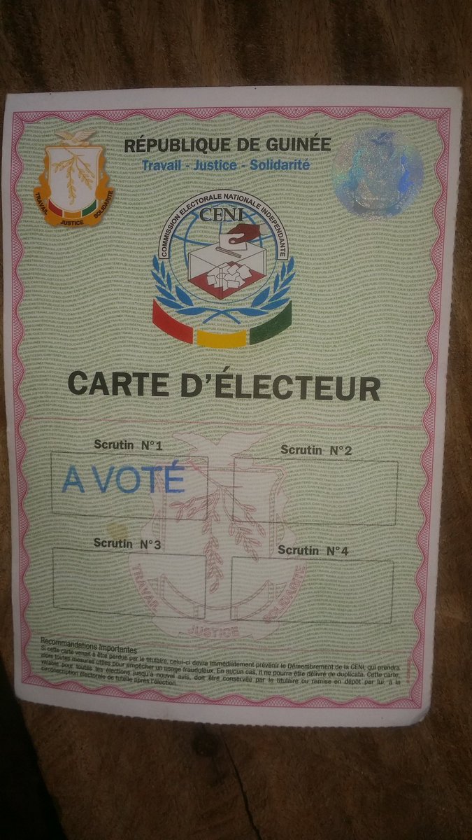 Mohamad_Pathe's tweet photo. Ceci prouve que je suis un citoyen qui aspire un changement meilleur pour mon pays qui me chère la Guinèe j'ai pas votè pour une Question d'ethno mais pour un homme dont a qui  je porte bcoup de  confiance #Elections_2020 @Cellou_UFDG @CellouPresident https://t.co/AGPa3wUni8