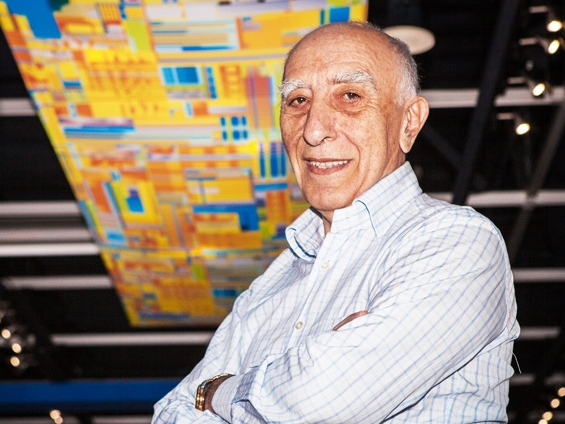 13- İngiliz oyuncu Andy Serkis : Yüzüklerin Efendisi’ndeki “Gollum” karakterini canlandıran, Hobbit’te de rol alan büyük oyuncuBoris Babayan Sovyet ve Rus bilim adamı, hesaplama tekniklerinin yaratıcısı.Albert Kapikyan rahimağzı virüsüne karşı aşı buldu.