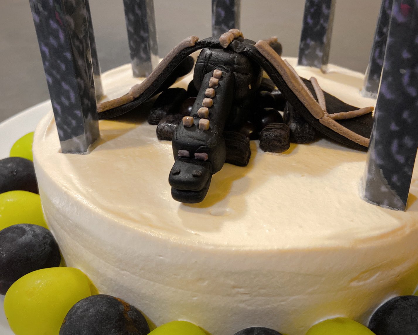 ジェイピーch お父さんクラフター 今日は次男の誕生日パーティー 次男のリクエストはエンダードラゴン まるで粘土工作してるみたいだったと嫁さんの感想ですw T Co 84rj3szqdn Twitter