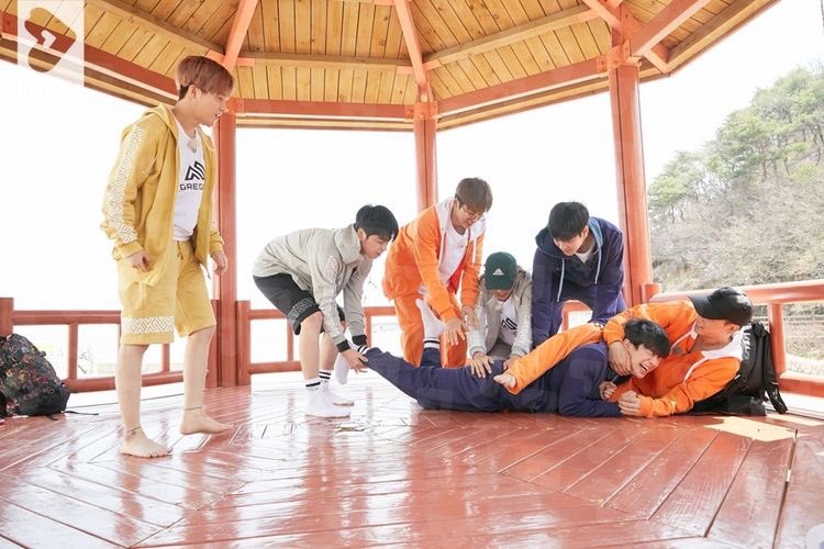 iKON as musical pieces I love-