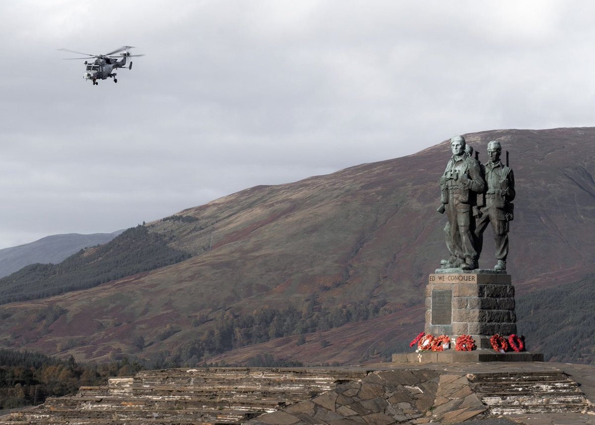 A moving shot of a @847NAS Wildcat passing the Commando Memorial at Spean Bridge last week during #JW202 #commandowildcat #junglies #acrossallboundaries @RoyalMarines @RNASYeovilton