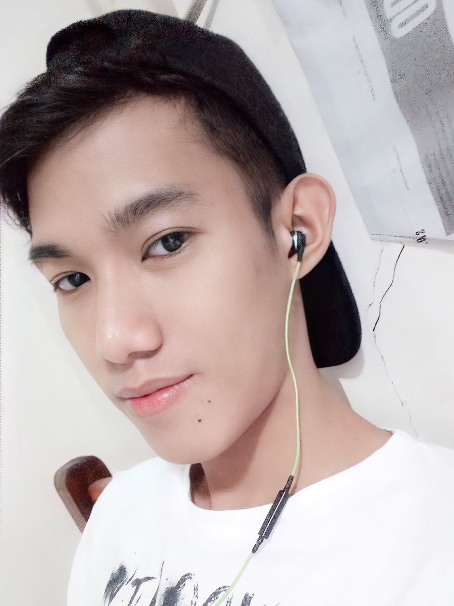 mikeesibayan's tweet photo. ⚪⚫ https://t.co/suP9EXuOKc