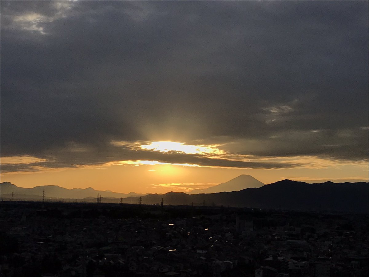 まんぼう 富士山 朝は笠かかってたけど とれたみたい 明日も晴れるといいな イマソラ 富士山