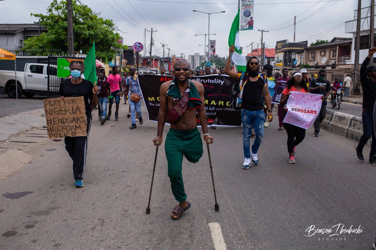BensonIbeabuchi's tweet image. This man right here led the protest from Stadium surulere all through bode Thomas and back. #EndsSARS #BetterTogether