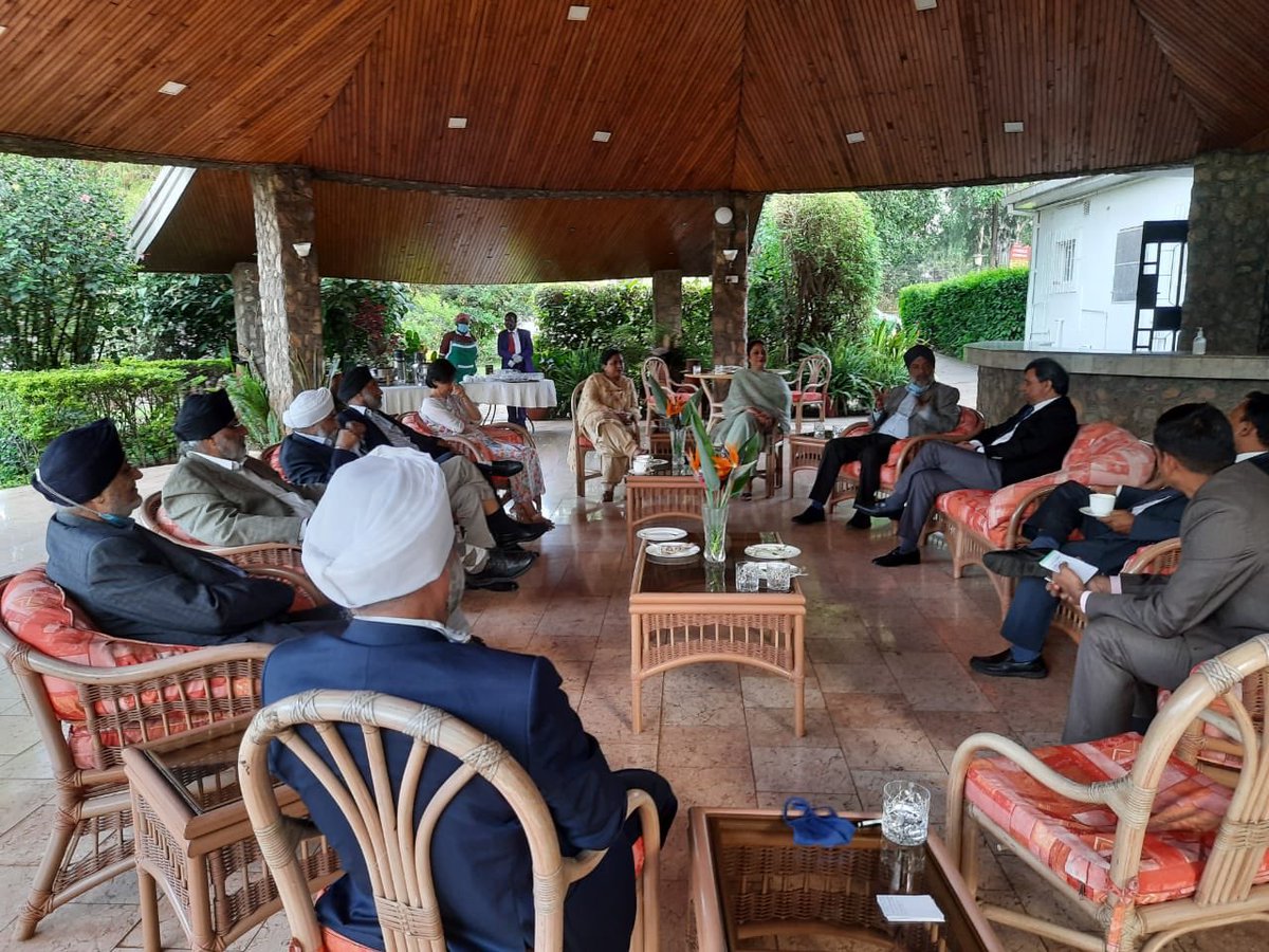 High Commissioner Dr Virander Paul continues with meeting and exchanging greetings with Indian Community members and associations.. THE SIKH SUPREME COUNCIL of KENYA Officials led by its National Chairman Sardar Balvinder Singh Pandhal paid a courtesy call.. https://t.co/ZlrRnJu0w8