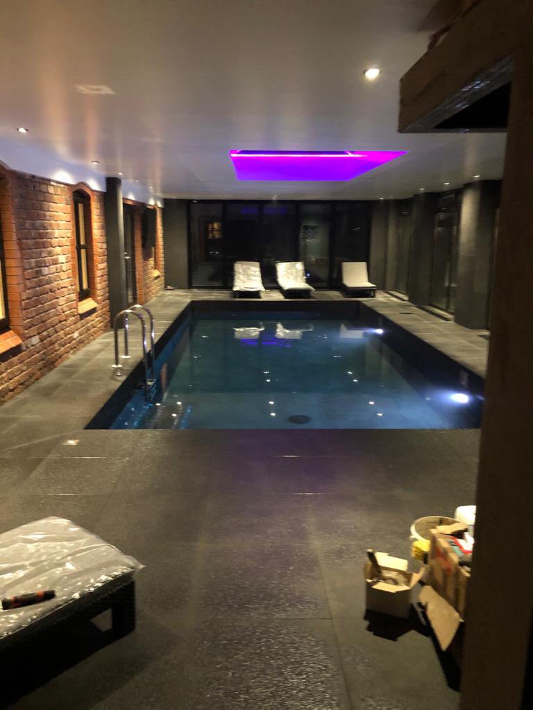 PoolsSmart's tweet image. Filled, heated and ready to use!! #swimmingpool #swimmingpoolconstruction #swimmingpooldesign