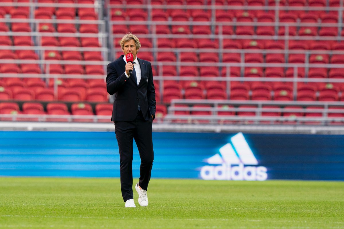 vdsar1970's tweet photo. Exactly 4 years ago I became CEO of @afcajax. What a rollercoaster it has been! Nowadays we all still face the threat Covid 19. We work hard to keep the club healthy and successful. Today #ajahee is sadly enough without fans. We miss you, but we will get through it together. ♥️ https://t.co/u9PAZ0OPLh