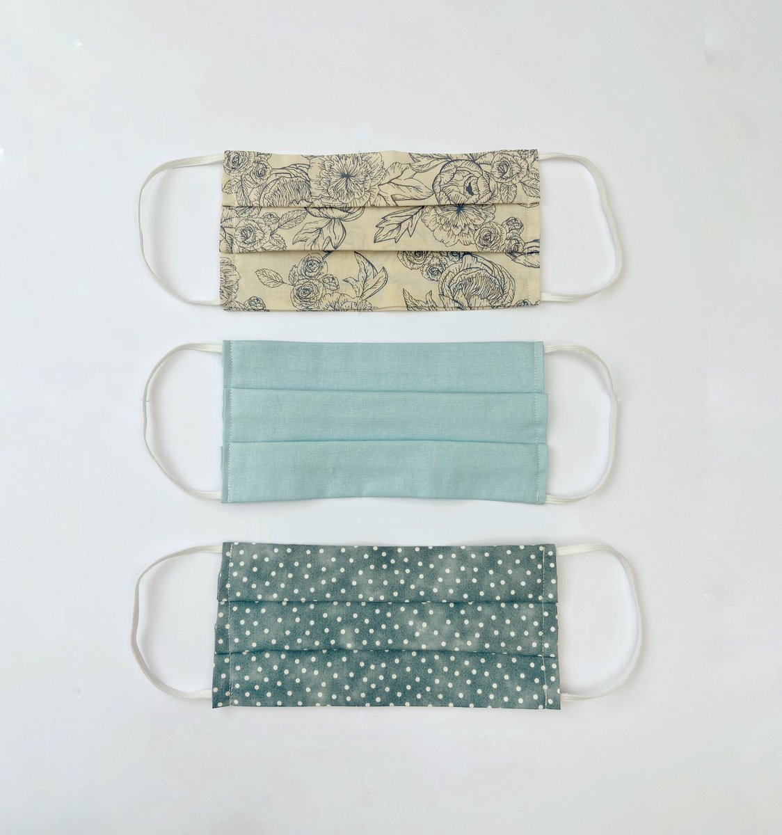 jenlailyn's tweet photo. NEW Cotton 3 Pack Face Masks - just search for ‘Littlestorey’ on @Etsy 💗 #facemask #prettyfacemasks #etsyshop #SmallBusiness #MadeInTheUK #handmadegifts #HandmadeInUK https://t.co/8XylIvSEvO