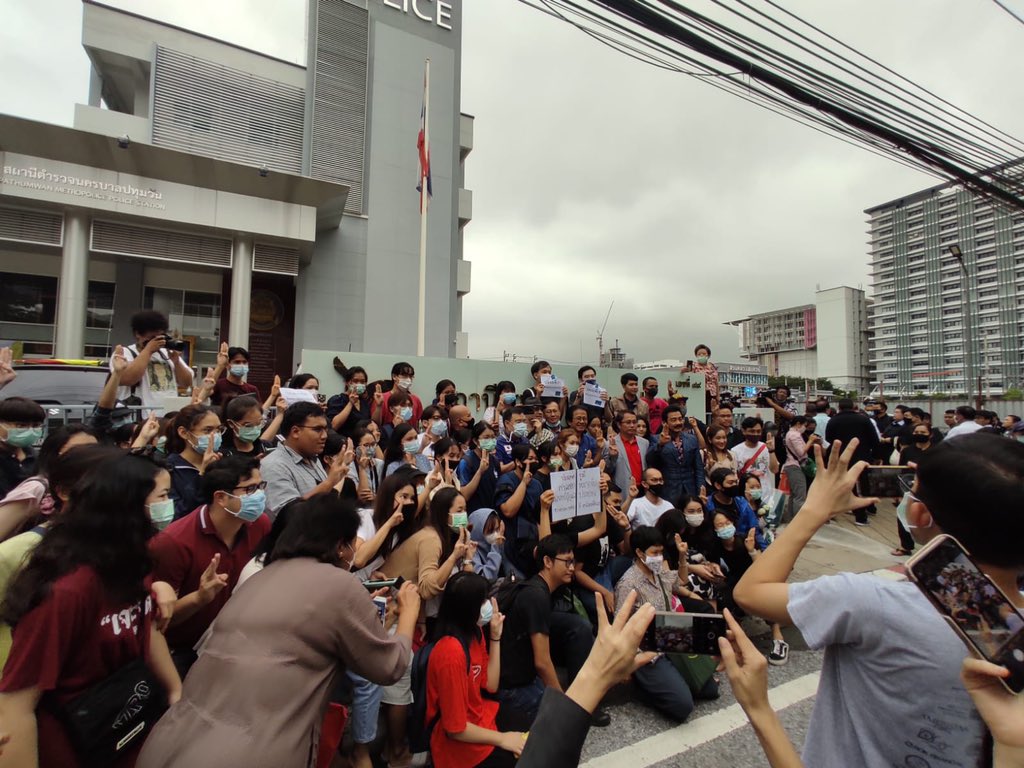 ThaiEnquirer tweet picture