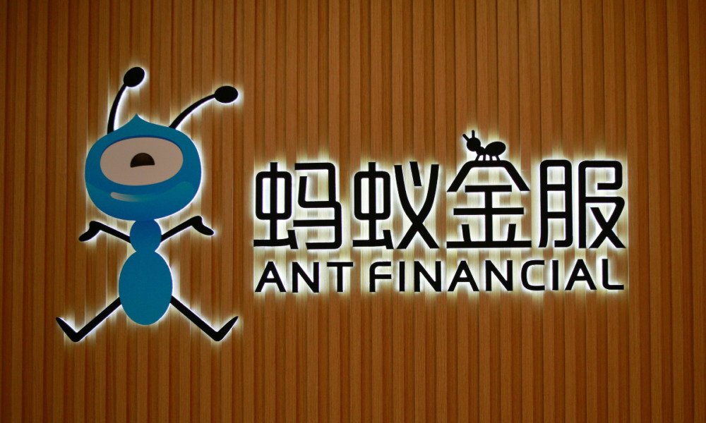 FinanceTiene un 33% de Ant Group. Ofrece una suite completa de pagos digitales, y servicios financieros mediante partnerships (seguros, fondos de inversión...). Sinergia muy fuerte para pagos y crédito con el resto de líneas de negocio de la empresa.