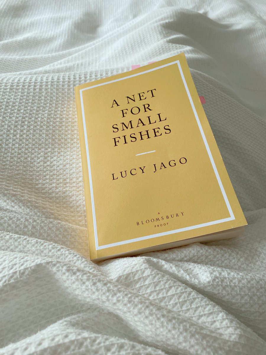 Should probably do something soon 😂

Just another 10 minutes....

#books #sundayvibes #currentlyreading #anetforsmallfishes