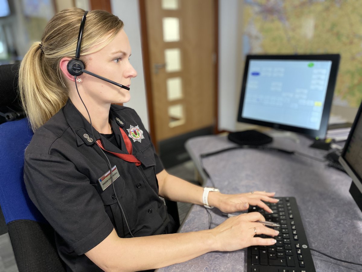 We're taking part in #InternationalControlRoomWeek, to recognise our Operations Control staff, who offer a reassuring voice in an emergency. Our stories will also support mental health awareness. Each mention of #UnsungHeroes donates £1 to <a href="/SAMHtweets/">SAMH</a> &amp; <a href="/MindCharity/">Mind</a>