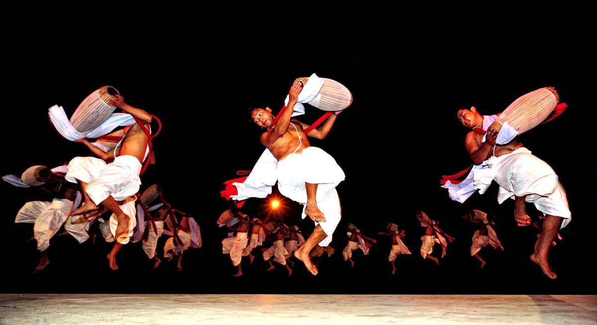 Manipur- Pung or Dhol Cholom-or the ‘roar of the drums’, it is a combination of drums being played while being graceful in acrobatic formations. It is usually performed as a prelude to Ras Leela