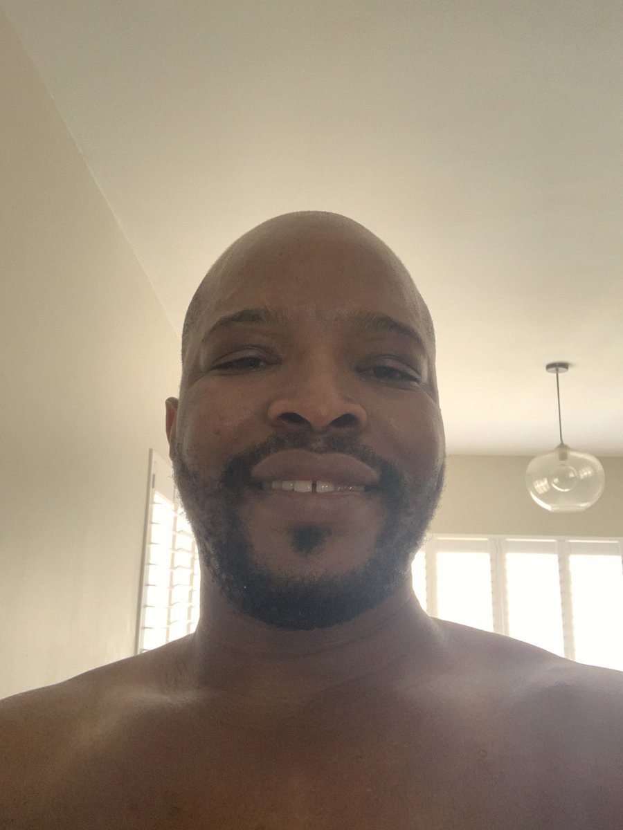 Lwaziln's tweet image. #ColgateRace #15km #Smileon #VirtualRace #running 
Finished with my Colgate smile...