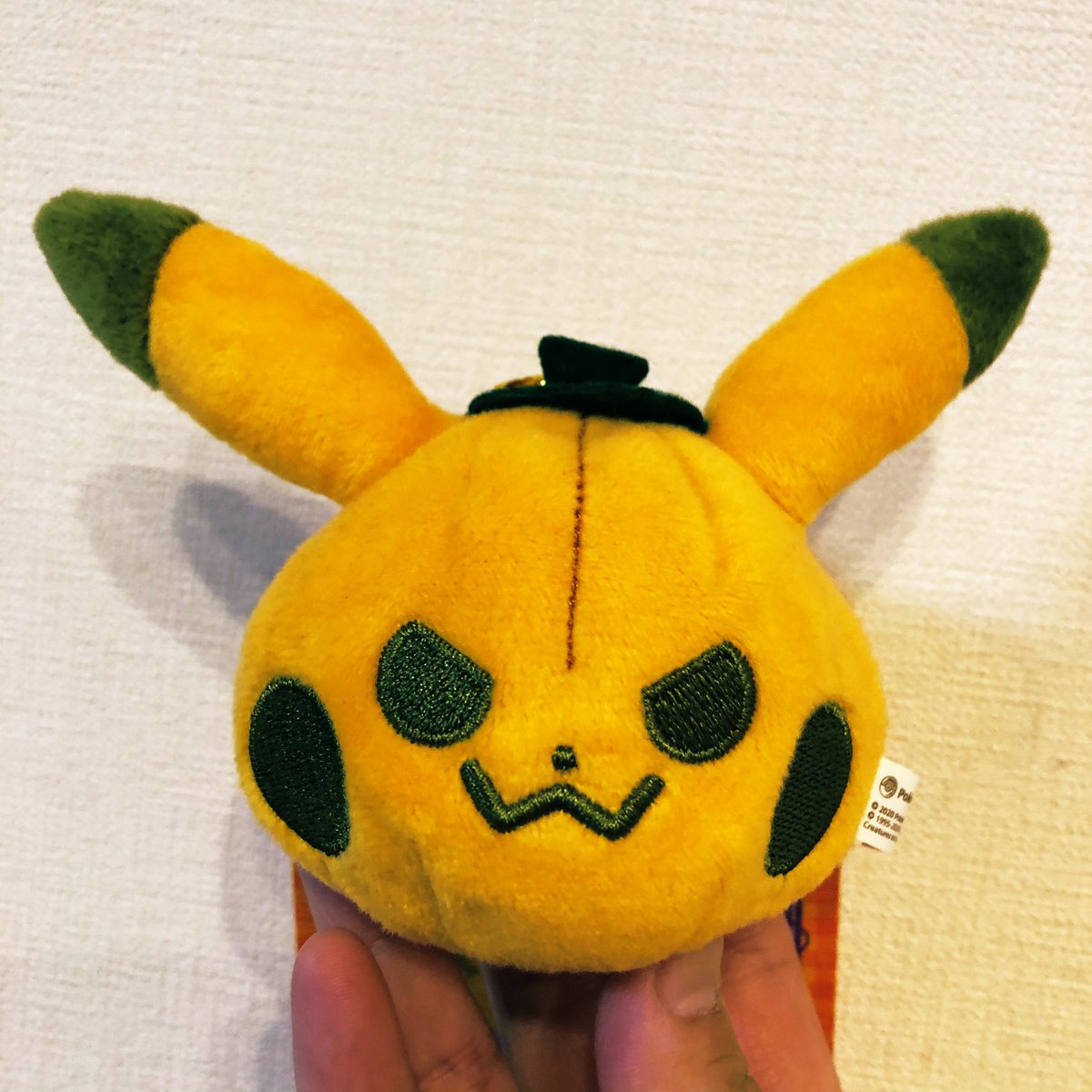 ぬいぐるみbamboccio Sur Twitter ポケモンセンターにも寄りました ポケモンfitのハネッコぬいぐるみ とかぼちゃピカチュウをお迎え ハネッコの手足や尻尾がとても可愛いです かぼちゃピカは何年か前のハロウィンの時に買ったかぼピカよりちょっと怖いお