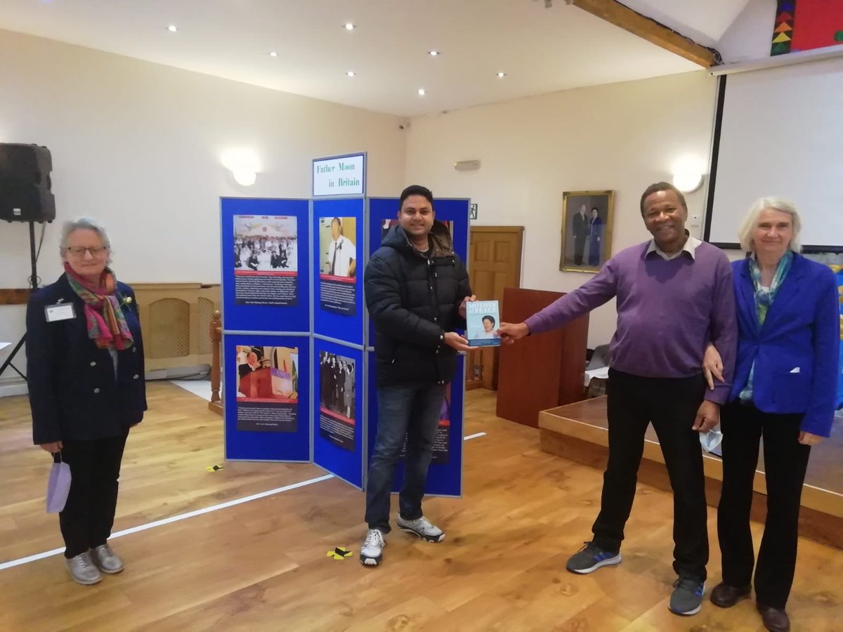 WHDORGUK's tweet photo. Spiritual wisdom is the best way to inspire world peace. The best exhibition in Croydon by @ukUPF showing the great achievements of #FatherMoon is wonderful @UniversalPeaceM We are sincerely hoping many more beautiful exhibitions will follow to showcase the divine beauty of peace https://t.co/oGSeXYvLMt